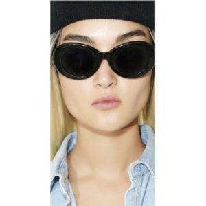 Petals & Peacocks Nevermind Black Sunglasses